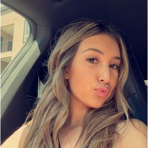 Meet your Posher, Briel